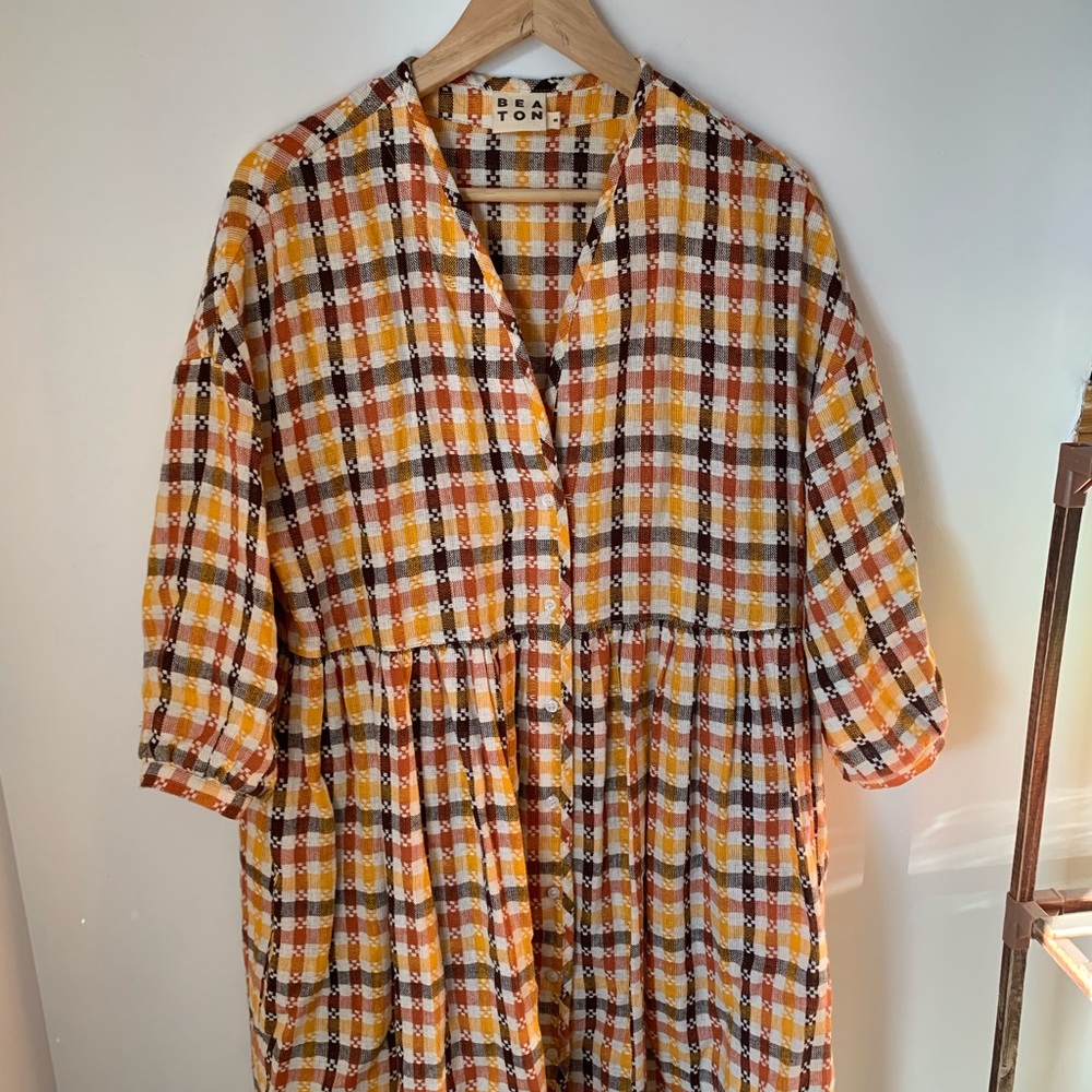 Beaton linen house dress size small EUC